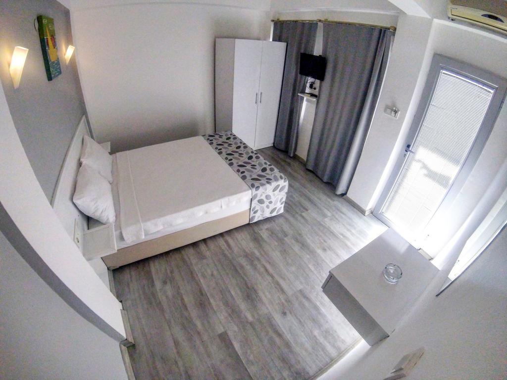 Akkan Hotel Marina Bodrum Bagian luar foto