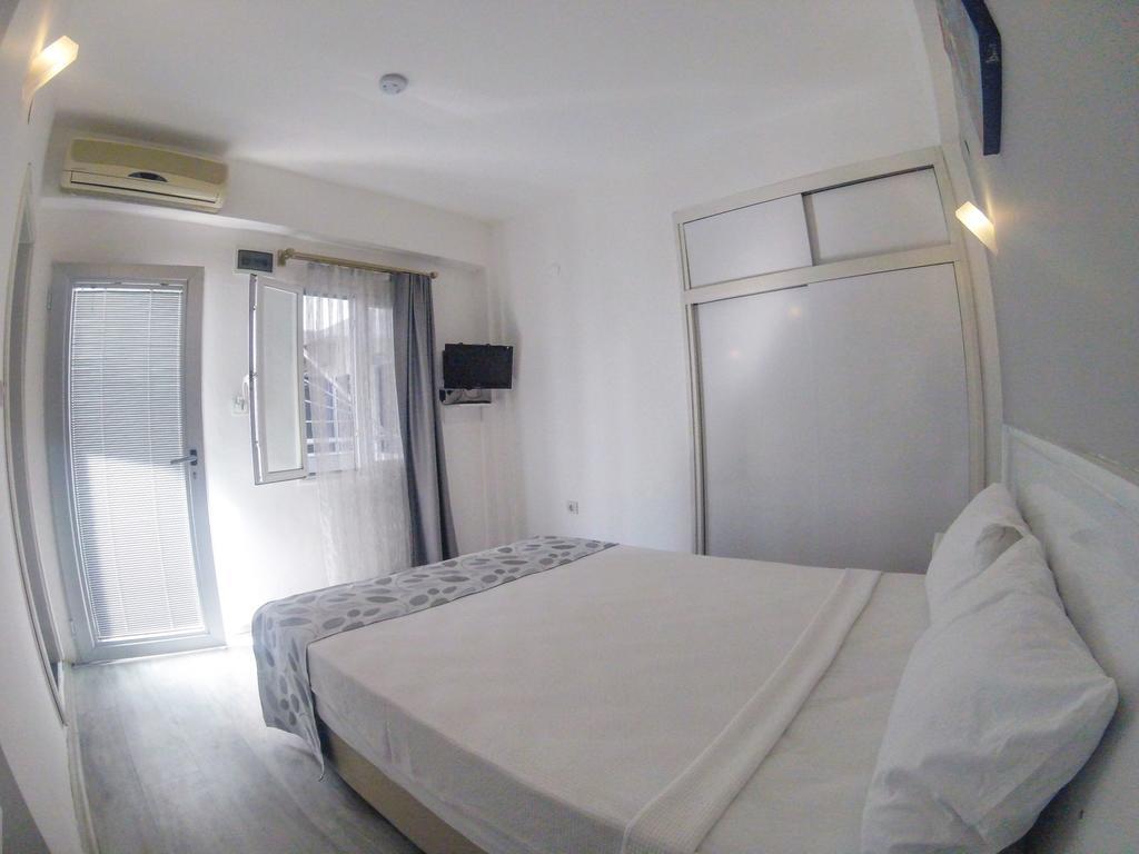 Akkan Hotel Marina Bodrum Bagian luar foto